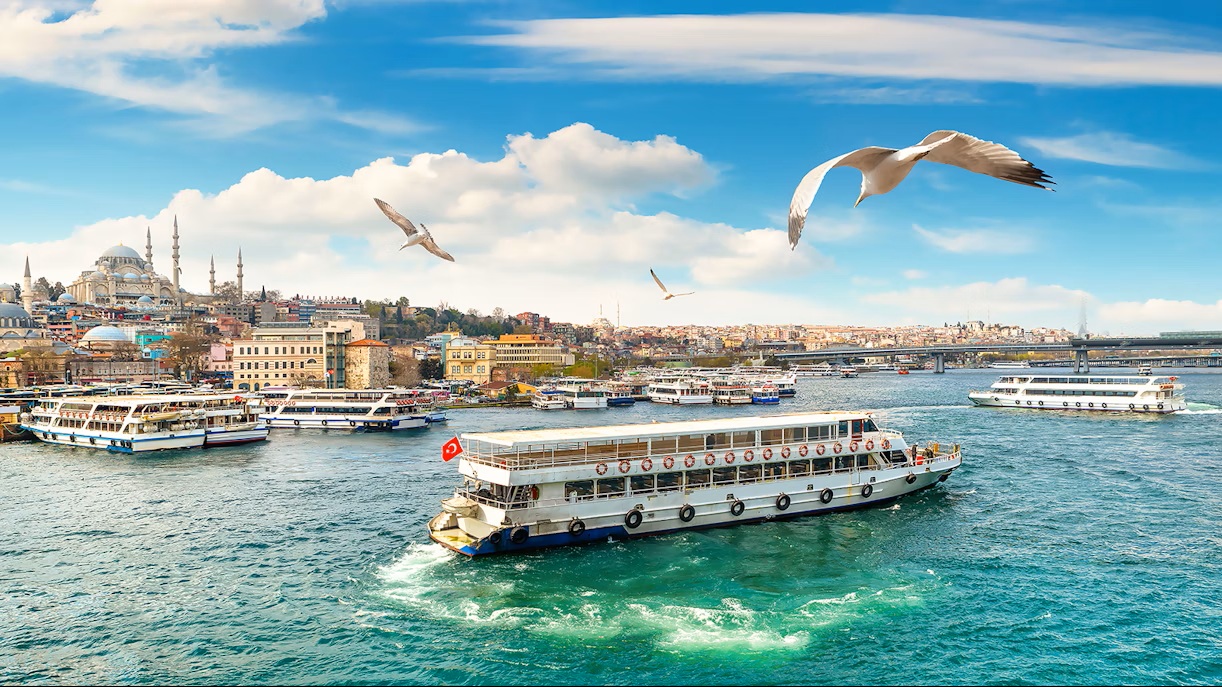 Bosphorus Cruise Istanbul – Explore the City from the Water
