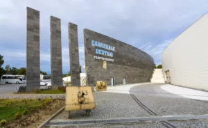 Kabatepe Museum , Gallipoli , Arma-Tur